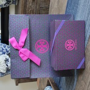 TORY BURCH Shoe and Gift Bag SET